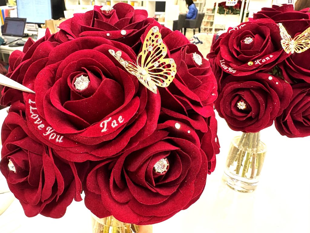 花束の制作風景